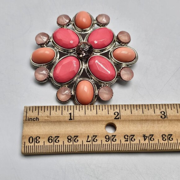 Vintage Pink Peach Floral Medallion Brooch Pin With Rhinestone Accents - Picture 3 of 4